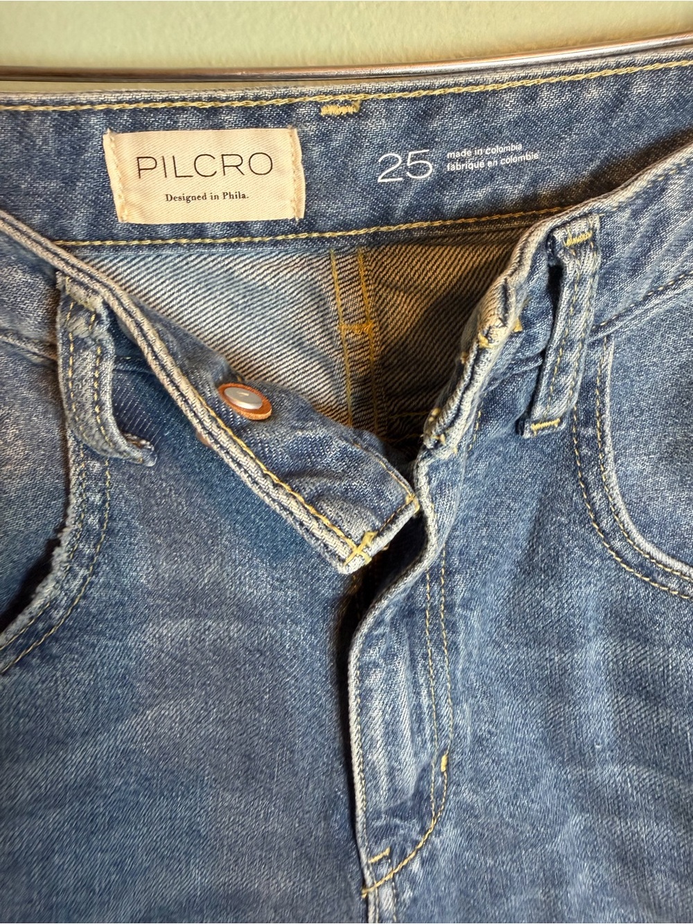 Pilcro by Anthropologie High Rise Wide Leg Distressed Jeans Size 25 100% Cotton - Picture 7 of 8